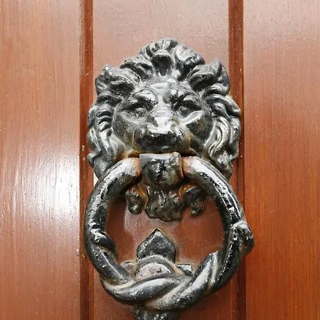 Temple Gate Hotel 4*