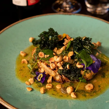 Temple Gate Otel Ennis