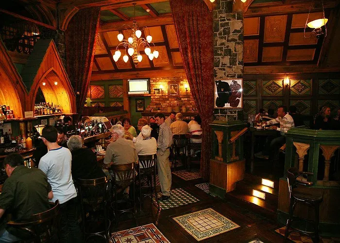 Temple Gate 4* אניס