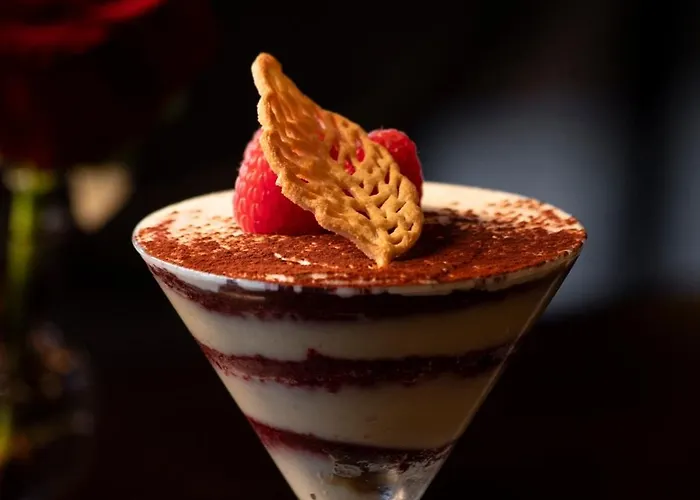 Temple Gate אניס