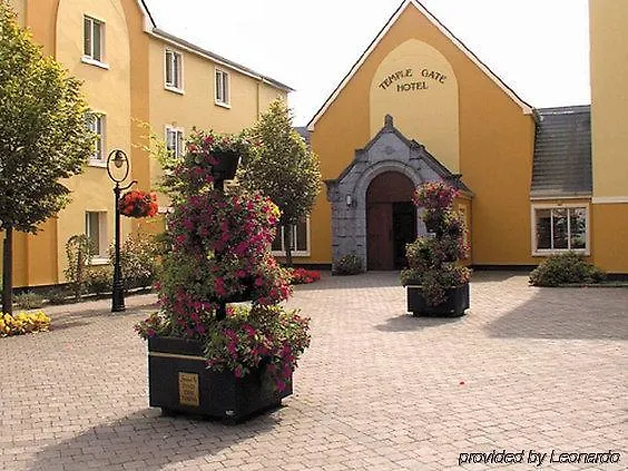 Temple Gate מלון