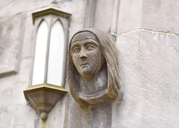 Temple Gate Hotel 4*