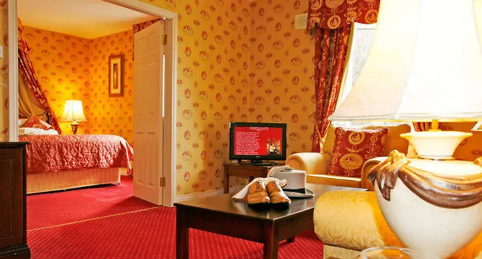 Temple Gate Hotel 4*