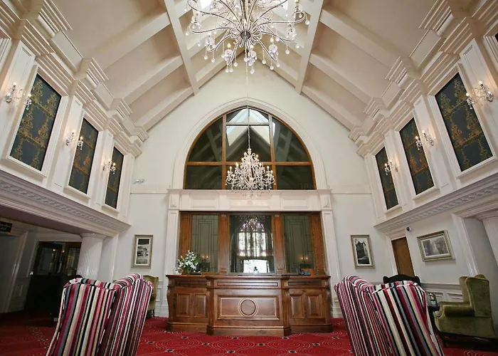 Temple Gate Hotel 4*