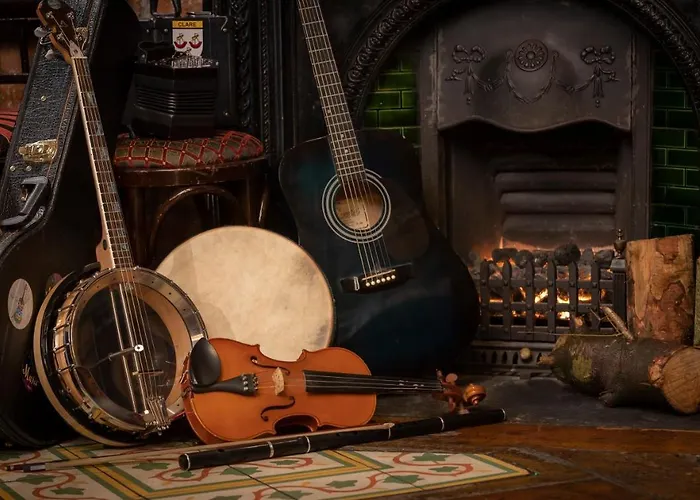 מלון Temple Gate 4*